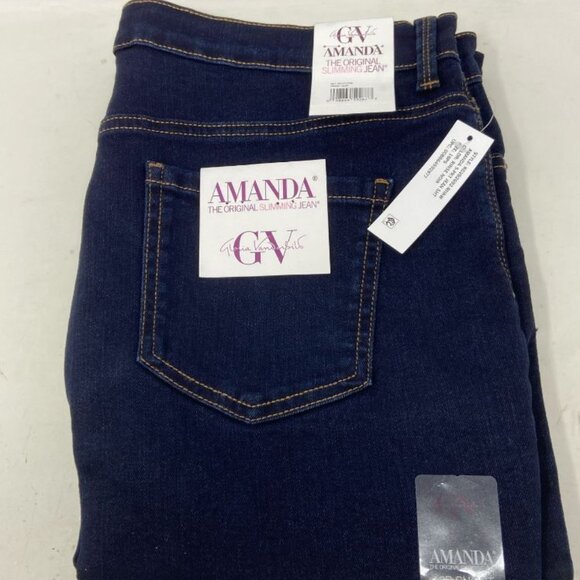 Petite Gloria Vanderbilt Amanda Classic Jeans Color: Rinse Noir Size: 16P-SHORT - Picture 2 of 6